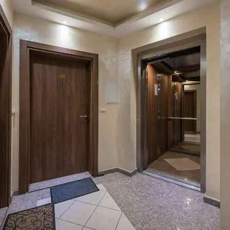 Marina Pearl • Center Apartament Varna